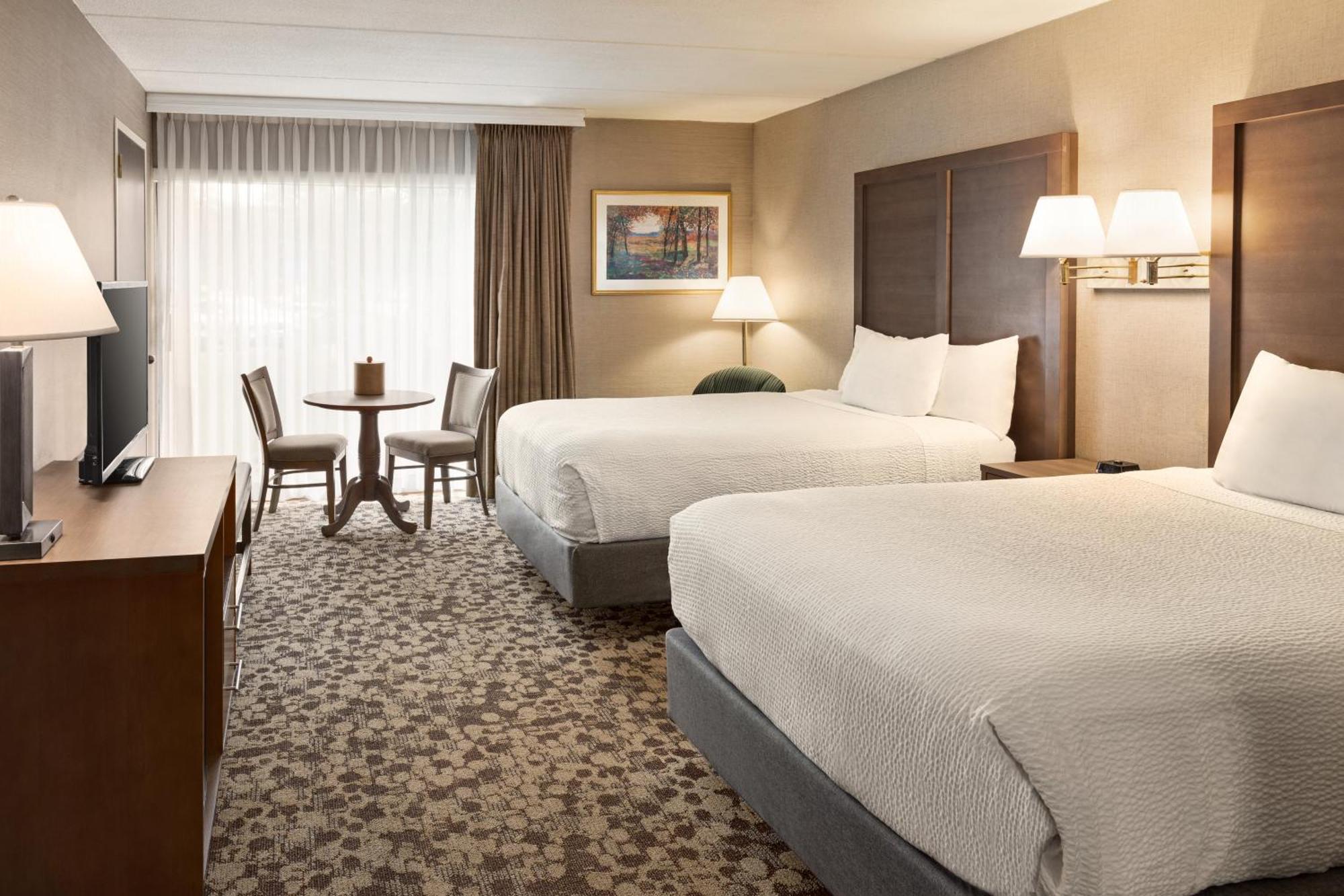 Ramada Plaza By Wyndham Portland Exterior foto