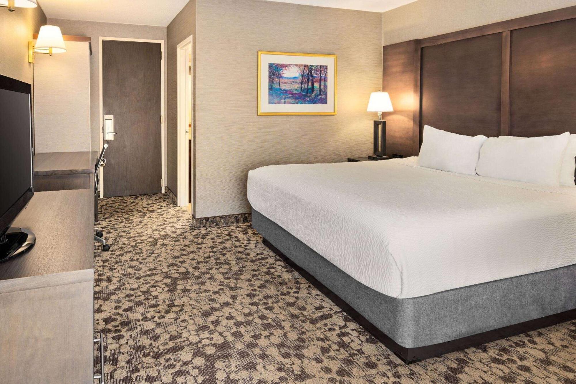 Ramada Plaza By Wyndham Portland Exterior foto