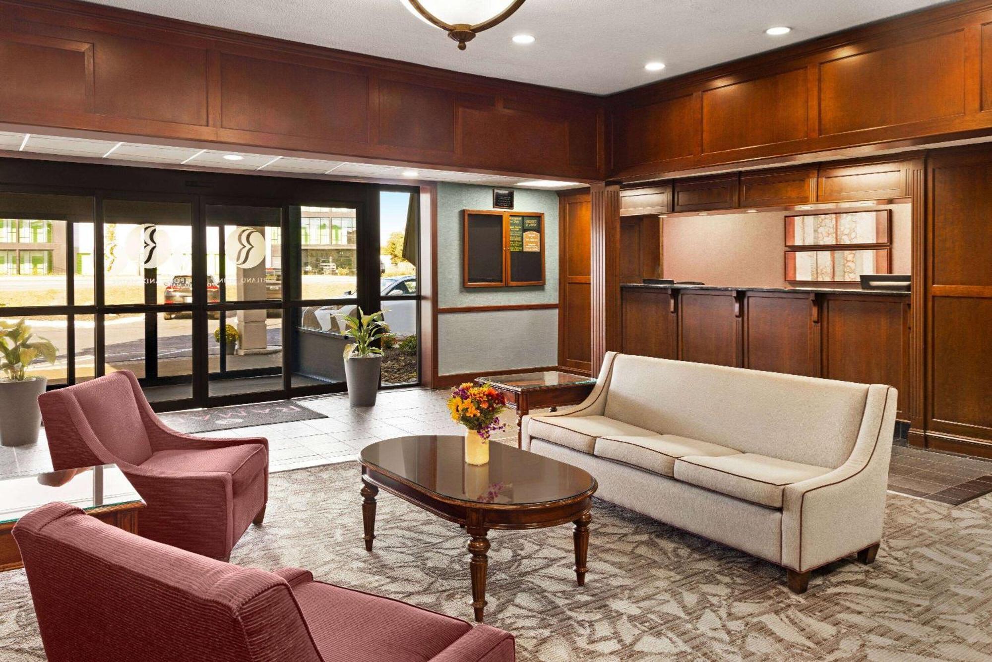 Ramada Plaza By Wyndham Portland Exterior foto